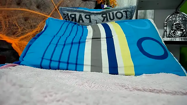 ANA-BULLOCK- online show from 3, 11, 2025