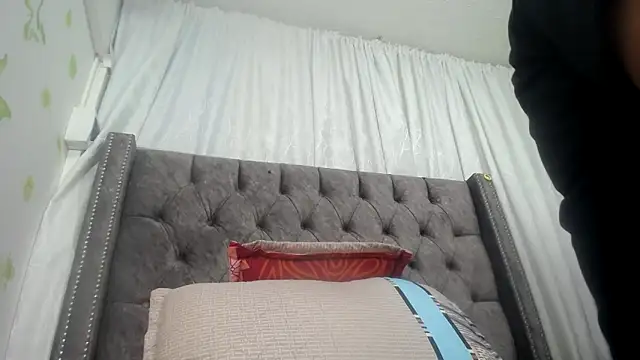 ANA-BULLOCK- online show from 20, 9, 2025