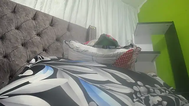 ANA-BULLOCK- online show from 17, 12, 2025