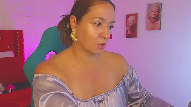 weet Evans    online show from 17, 9, 2025