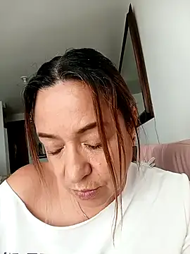 weet Evans    online show from 6, 2, 2026