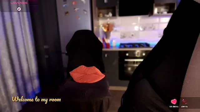 emlana online show from 2, 11, 2025