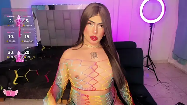 Sophie whitexxx online show from 3, 6, 2026