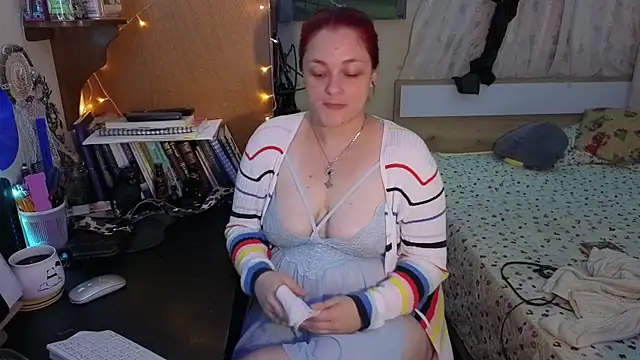 ValkaBlue online show from 21, 10, 2025