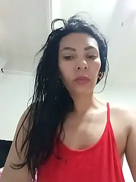 Snapshot of DaphneRosses chatting on 17, 6, 2026 DaphneRosses online show from 17, 6, 2026
