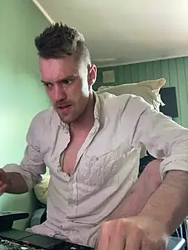 93tomten online show from 16, 3, 2025