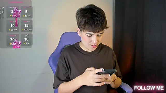 emma cute7 online show from 11, 9, 2025