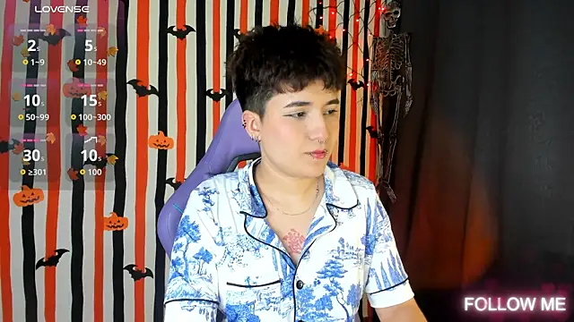 emma cute7 online show from 15, 10, 2025