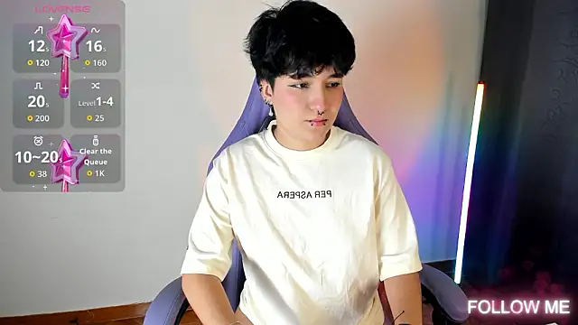 emma cute7 online show from 4, 2, 2026