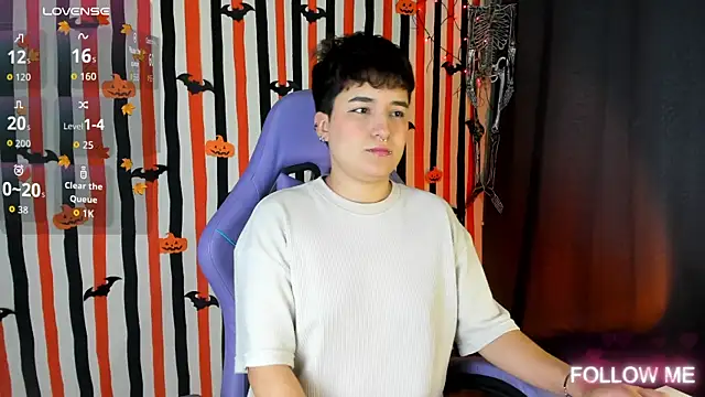 emma cute7 online show from 21, 10, 2025