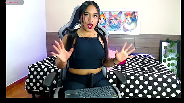 bella warzon online show from 28, 4, 2026