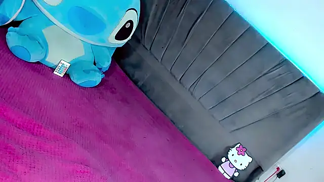 Ariana doll01 online show from 19, 4, 2026