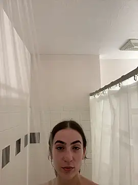 Snapshot of jvanillyyyy chatting on 13, 3, 2025 jvanillyyyy online show from 13, 3, 2025