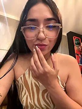 Emma  1 online show from 22, 10, 2025