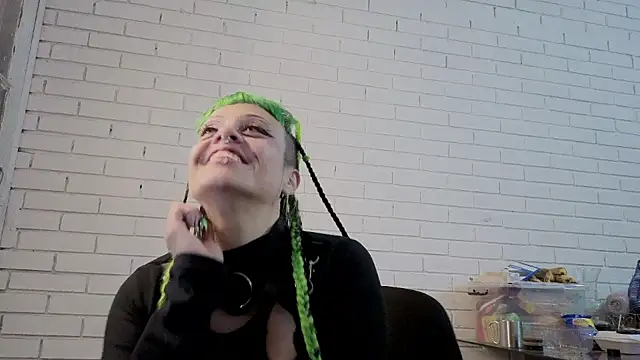 freyaa sorcerees online show from 26, 10, 2025