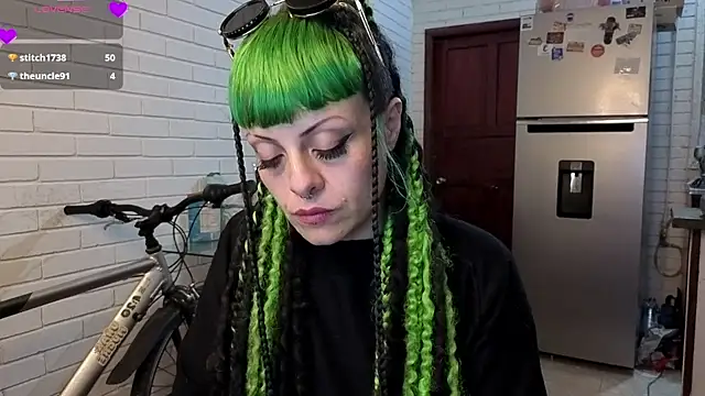 freyaa sorcerees online show from 1, 10, 2025