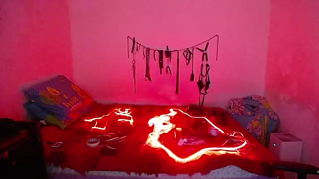 freyaa sorcerees online show from 17, 3, 2025