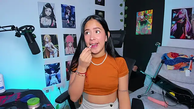 Vickysth online show from 8, 9, 2025