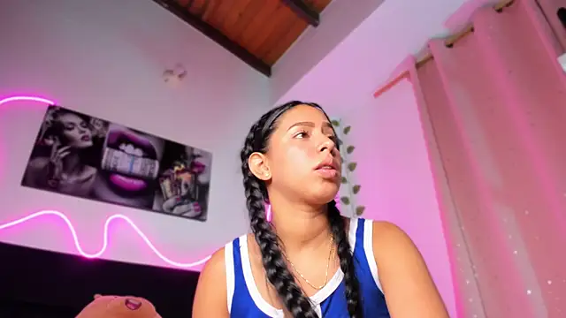 Vickysth online show from 4, 10, 2025