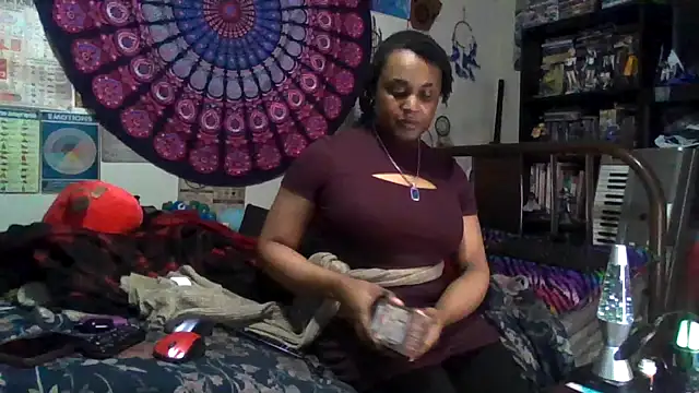 GardeniaFields online show from 27, 11, 2025