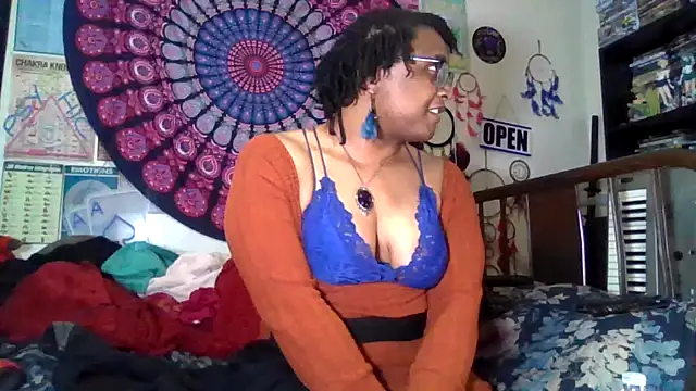 Snapshot of GardeniaFields chatting on 10, 7, 2026 GardeniaFields online show from 10, 7, 2026