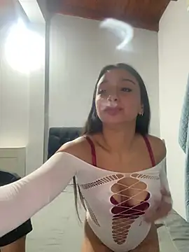 yourkitten222 online show from 15, 3, 2025