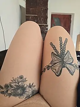 Alexandradinu2 online show from 8, 3, 2025