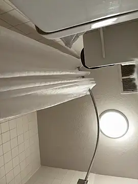 flores6cachondo9 online show from 17, 12, 2025