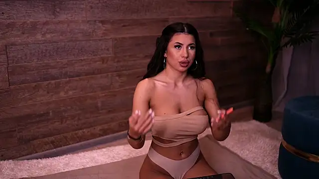 TanyaVonDe online show from 9, 10, 2025