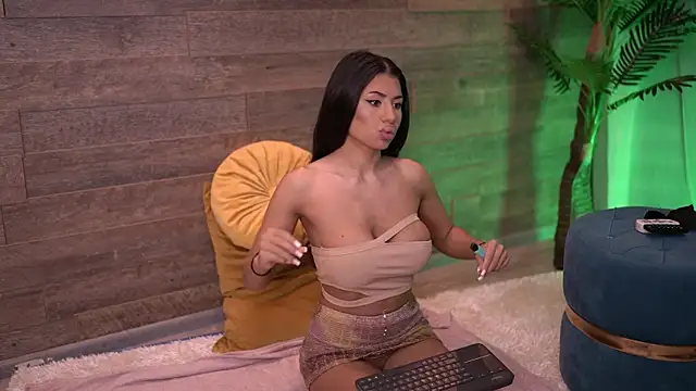 TanyaVonDe online show from 25, 9, 2025