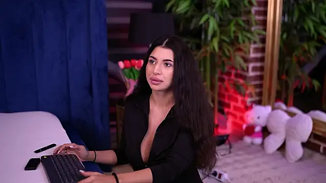 TanyaVonDe online show from 2, 2, 2026