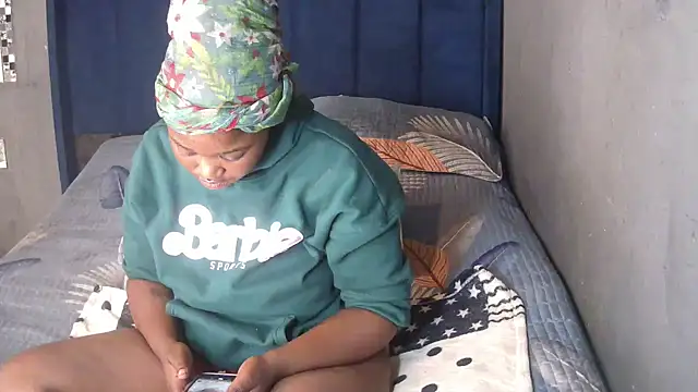 SexyShybarbie online show from 23, 12, 2025