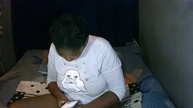 Snapshot of SexyShybarbie chatting on 1, 2, 2026 SexyShybarbie online show from 1, 2, 2026