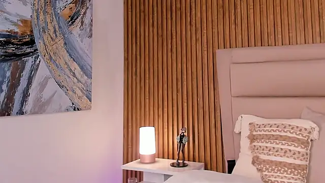 FatimaEvans online show from 1, 10, 2025