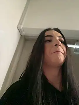 MagieeThomson online show from 5, 11, 2025