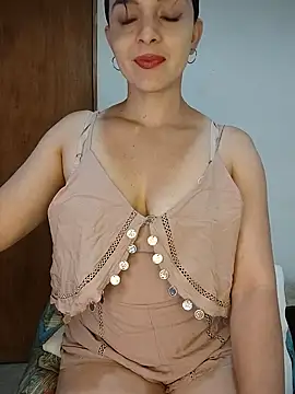 hotsexass online show from 15, 9, 2025