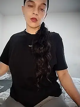 hotsexass online show from 4, 2, 2026