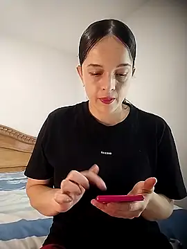 hotsexass online show from 5, 1, 2026