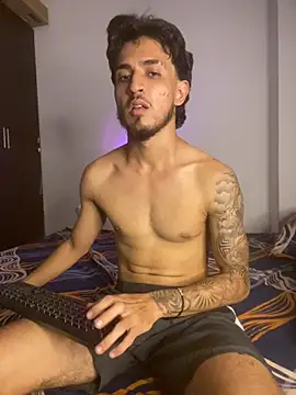 Snapshot of Zayn_kane chatting on 24, 6, 2026 Zayn kane online show from 24, 6, 2026