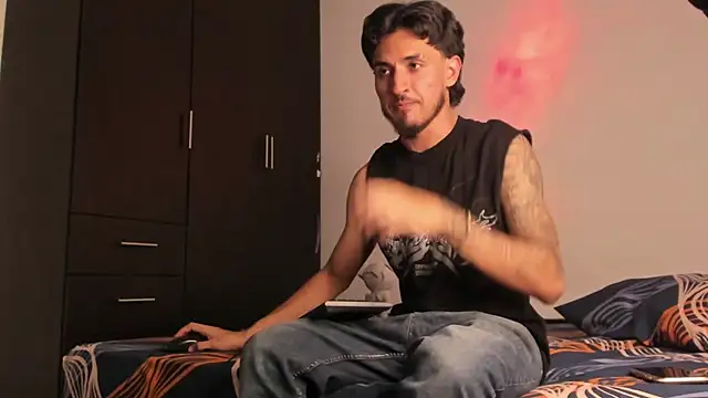 Snapshot of Zayn_kane chatting on 24, 6, 2026 Zayn kane online show from 24, 6, 2026