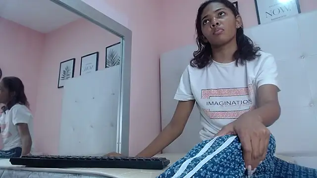 willow smitt online show from 30, 9, 2025