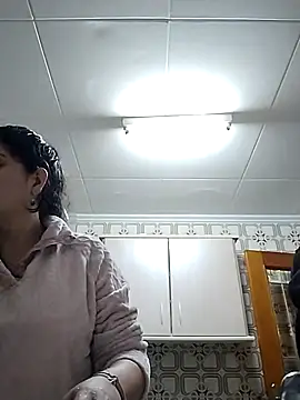 Seet Hanna online show from 4, 3, 2026