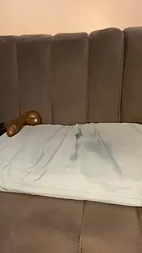 Snapshot of kythando chatting on 14, 11, 2025 kythando online show from 14, 11, 2025