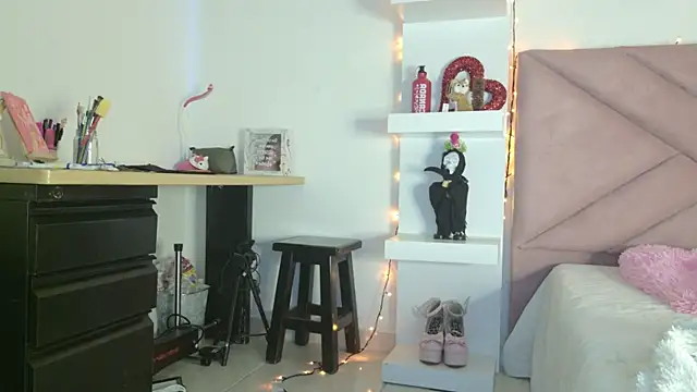 eva sin18 online show from 22, 3, 2026