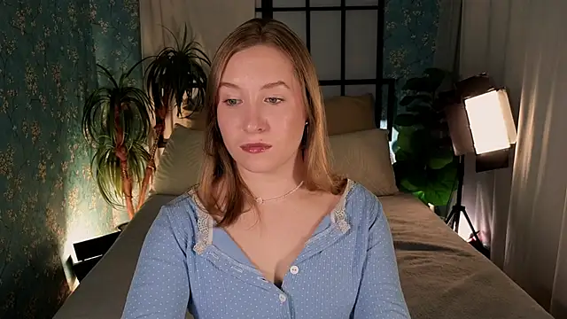 Snapshot of saint_trisha chatting on 12, 6, 2026 saint trisha online show from 12, 6, 2026