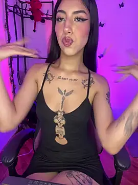 Kendramillerr 1 online show from 21, 3, 2025