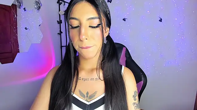 Kendramillerr 1 online show from 18, 3, 2025