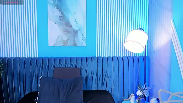 roxy hell online show from 25, 9, 2025