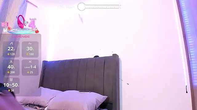 NAOMMII  online show from 9, 10, 2025