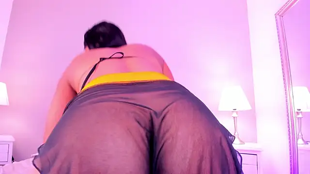 NAOMMII  online show from 22, 3, 2025